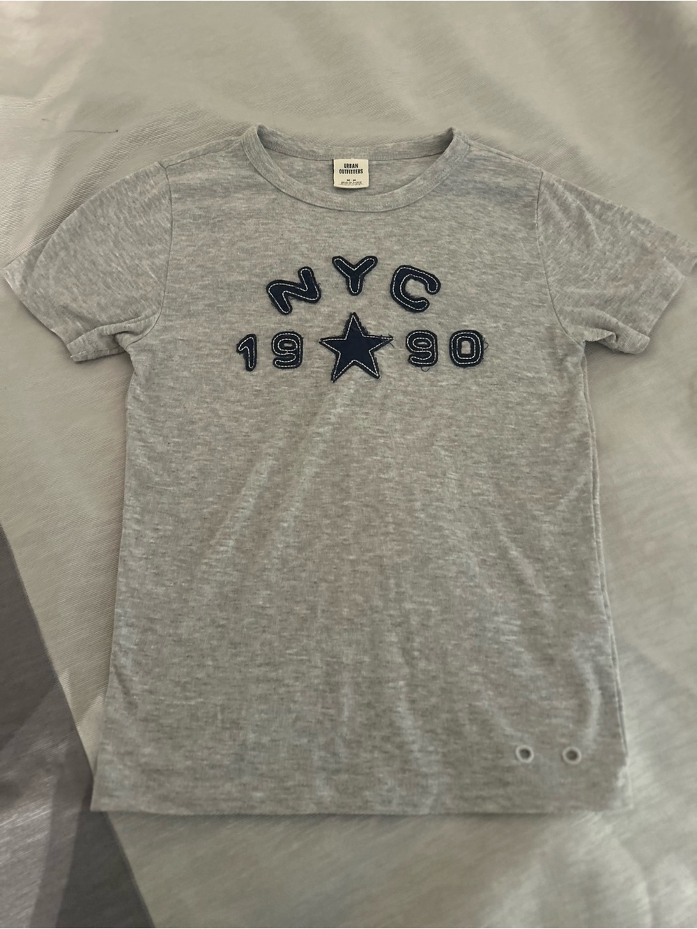 Urban Outfitters Kids Light Gray Tee with Navy NYC Star Graphic